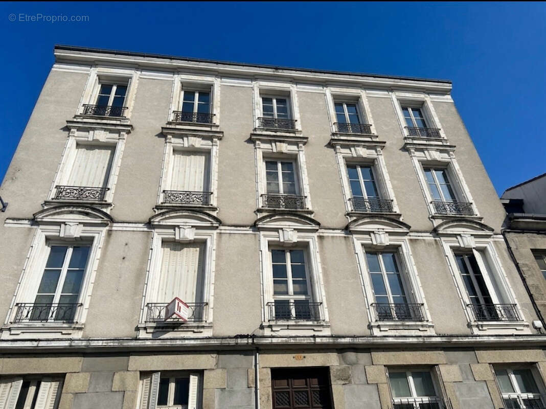 Appartement à SAINT-ETIENNE
