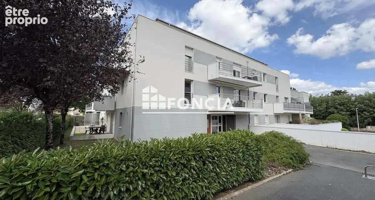 Appartement à REZE