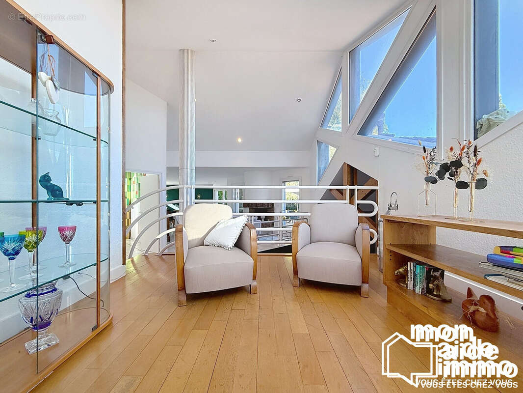 Maison 277 m² à Thiviers  - photo 7