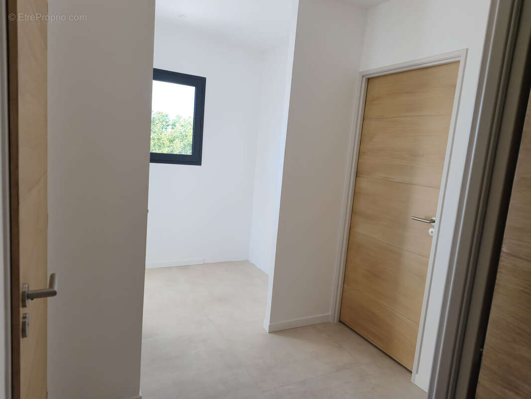Superbe villa 4 pièces avec terrasse et garage - photo 14