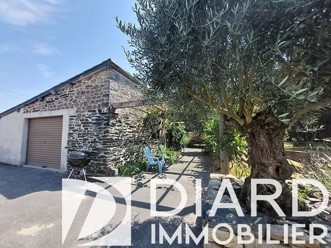Maison 140 m² - Campagne ETRELLES - Terrain de 3400 m² - photo 16