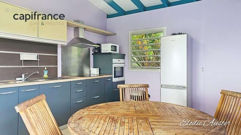 Maison à PETIT-BOURG