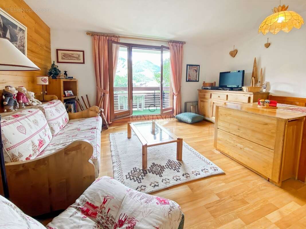 Appartement à SAINT-ETIENNE-DE-TINEE