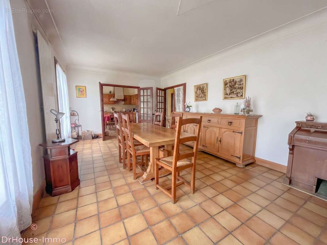 Maison à CHATELLERAULT