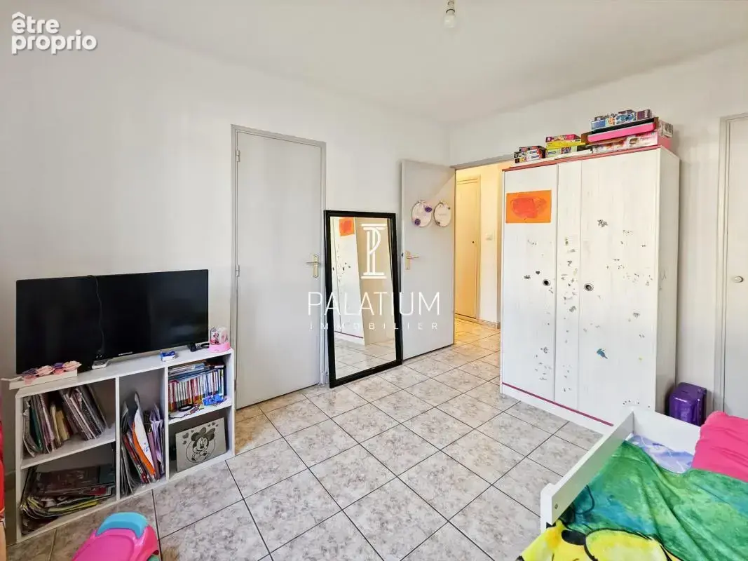T3 56 m² lumineux avec loggia, cave et parking – Aix St Jérôme - photo 7