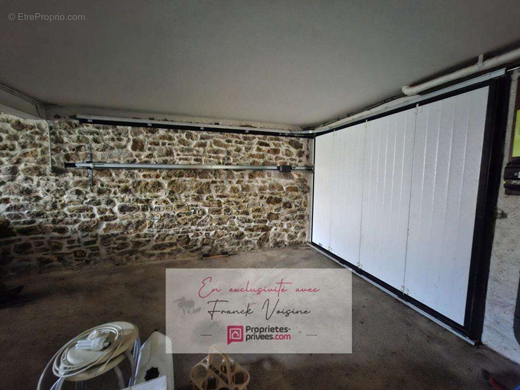 Maison à LES HERBIERS