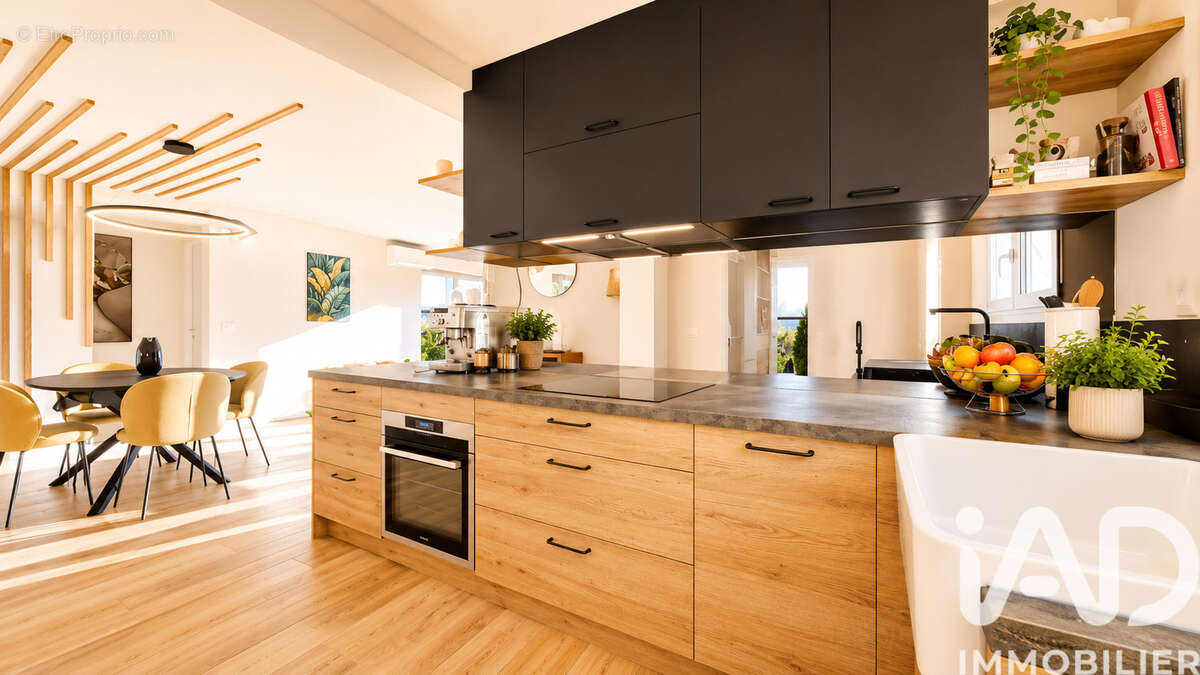 Appartement 106 m² à La Seyne-Sur-Mer  - photo 6
