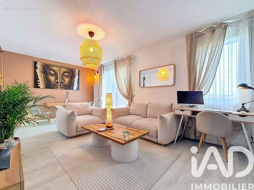 Photo 6 - Appartement à OZOIR-LA-FERRIERE