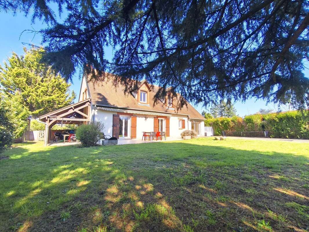 Maison à CHATEAUNEUF-SUR-LOIRE