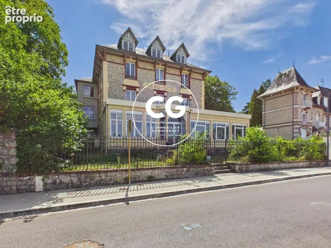 Bagnoles-de-l'Orne : une demeure de caractère au cœur du quartier Belle Époque - photo 3