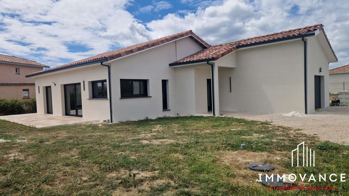 Maison à CASTELSARRASIN