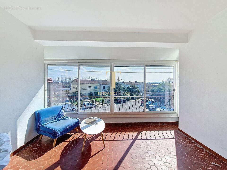 Commerce à CARCASSONNE