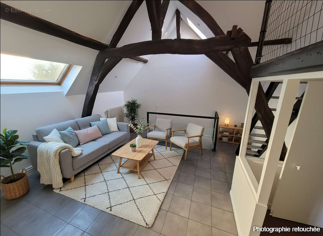 Appartement à VERRIERES-LE-BUISSON