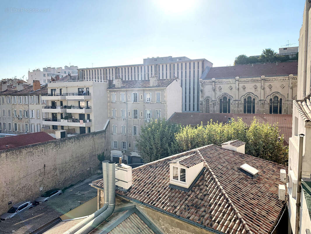 Appartement à MARSEILLE-6E