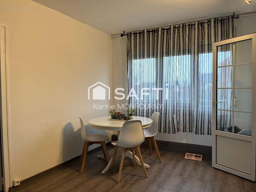 Photo 2 - Appartement à SAINT-QUENTIN