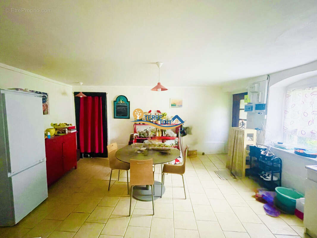 Maison à SAINT-MAURICE-COLOMBIER