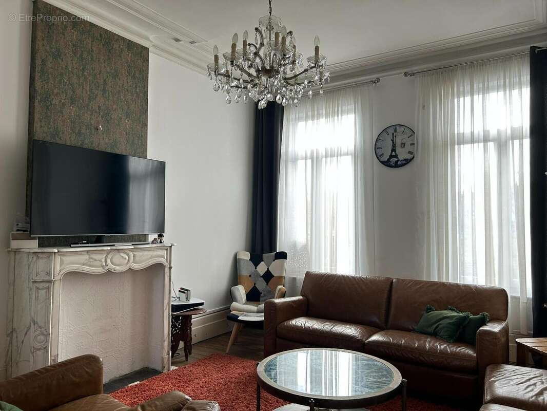 Photo 2 - Maison à RAISMES