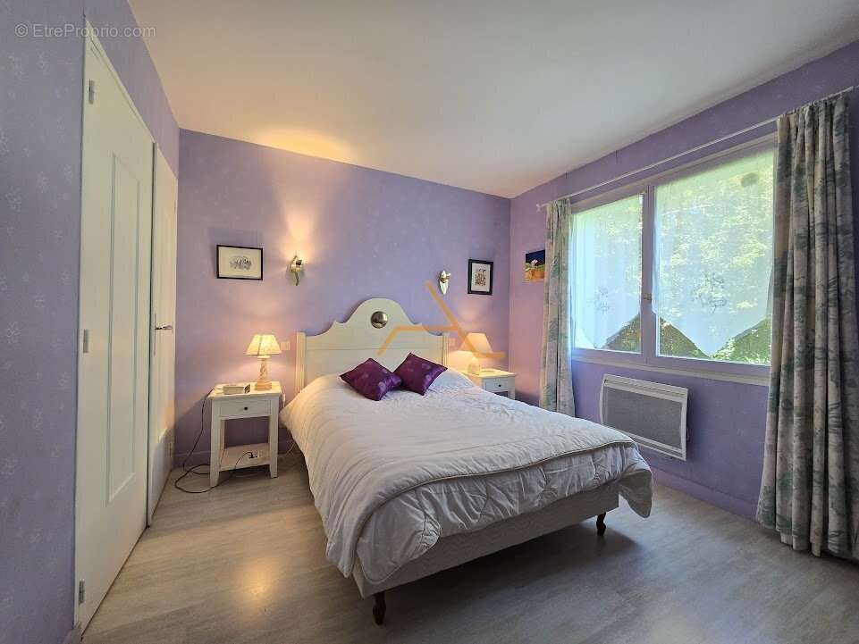 Maison à LA BEGUDE-DE-MAZENC