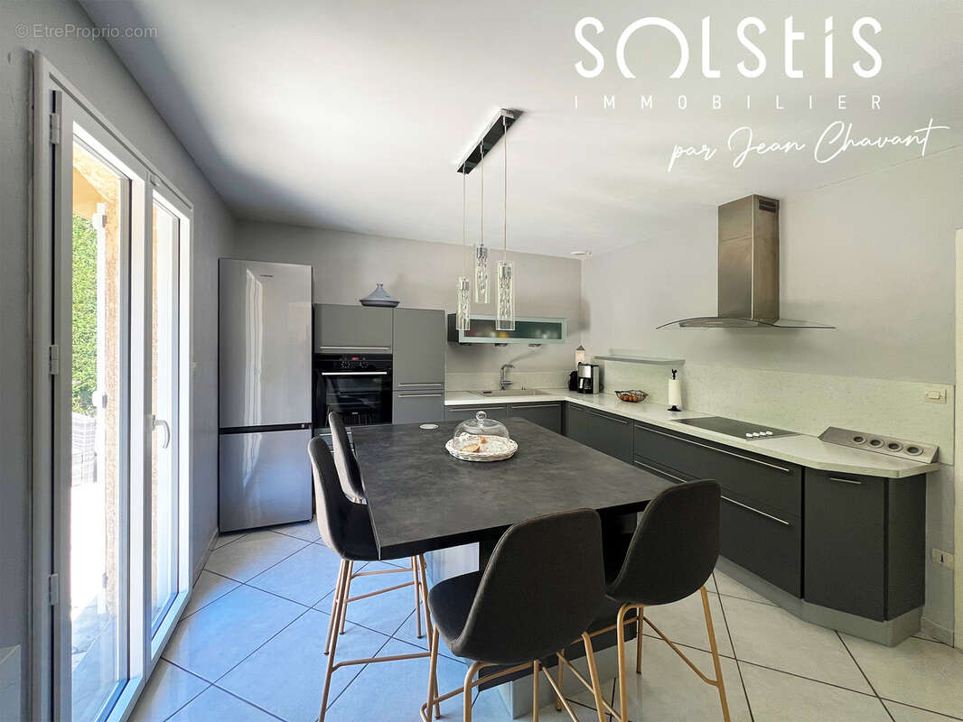 *** belle maison de 140 m2 avec terrain de 1207 m2 *** - photo 7