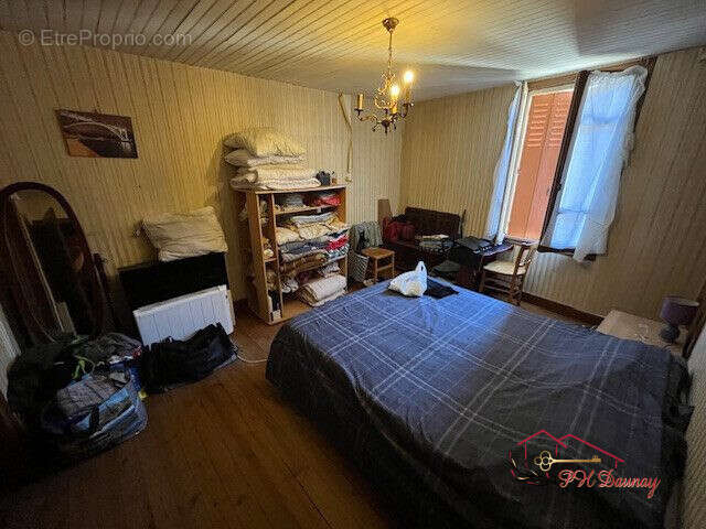 Maison à SAINT-CONSTANT