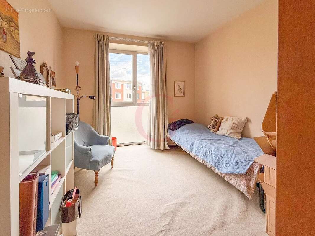 Appartement à BOURG-LA-REINE