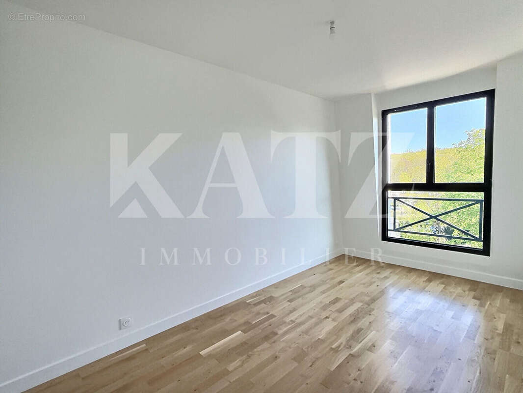 Appartement à GARCHES