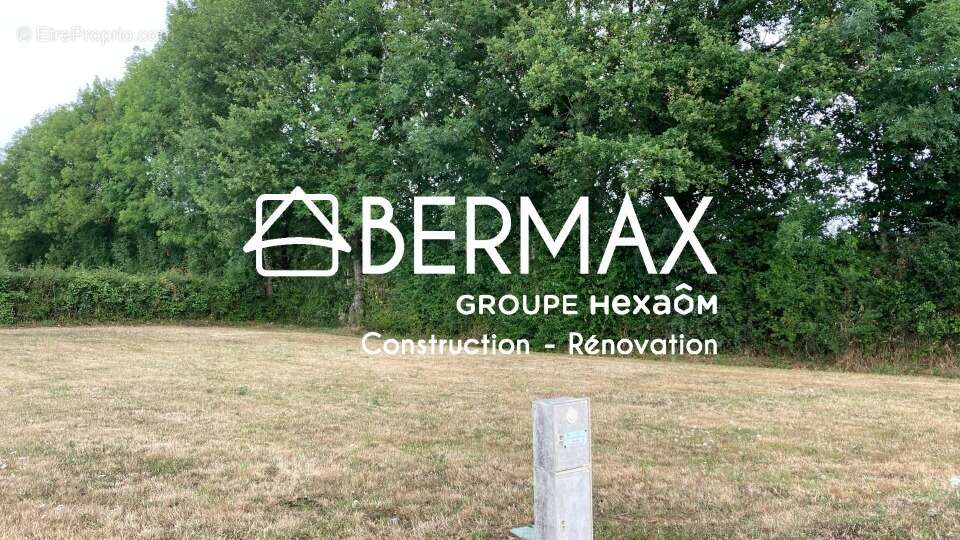 Terrain 1145 m² à Suris  - photo 3