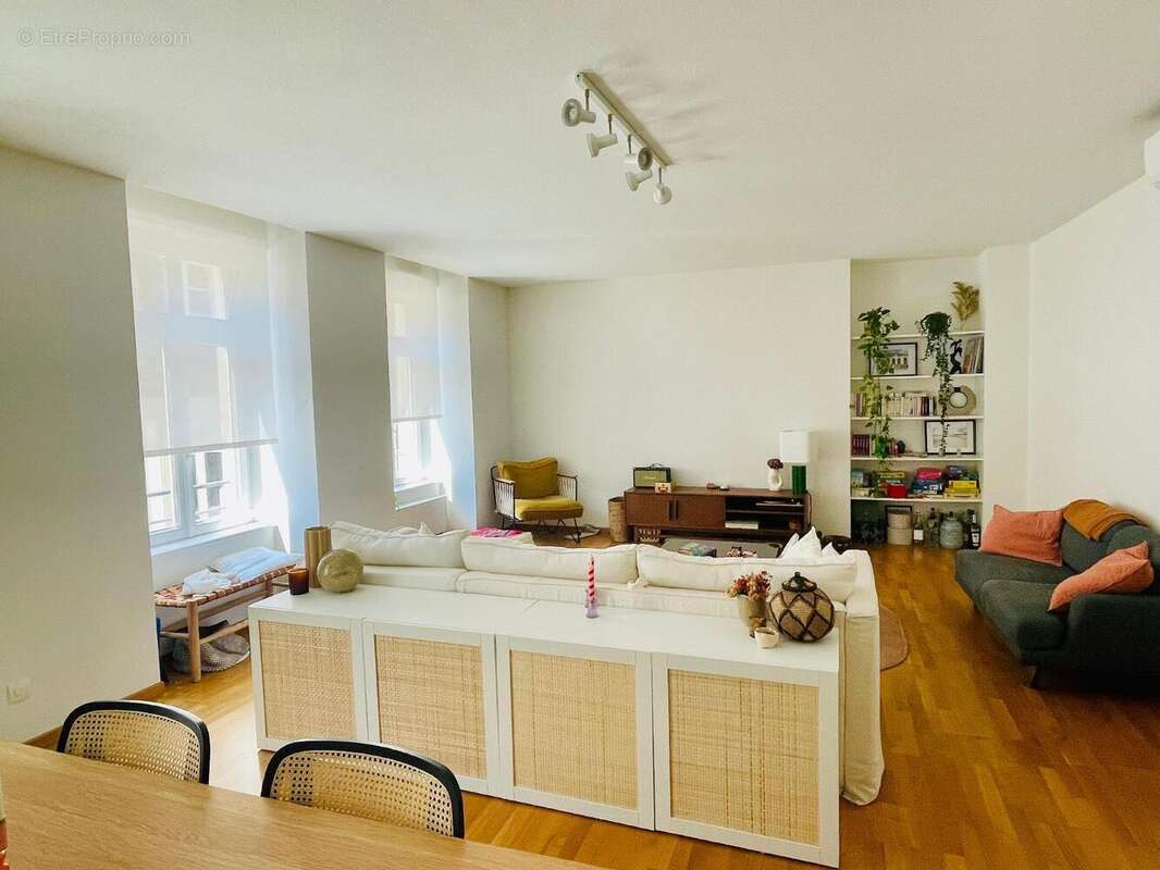   - Appartement à STRASBOURG