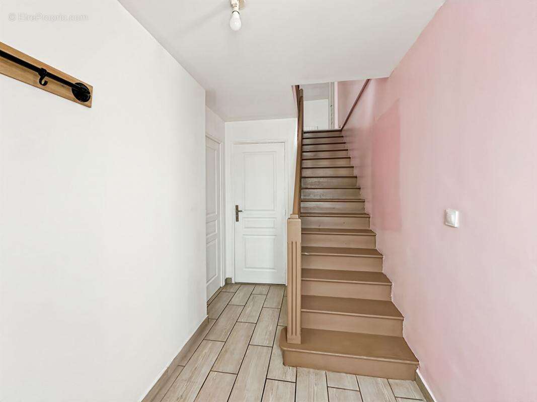 Maison à SAINT-LAURENT