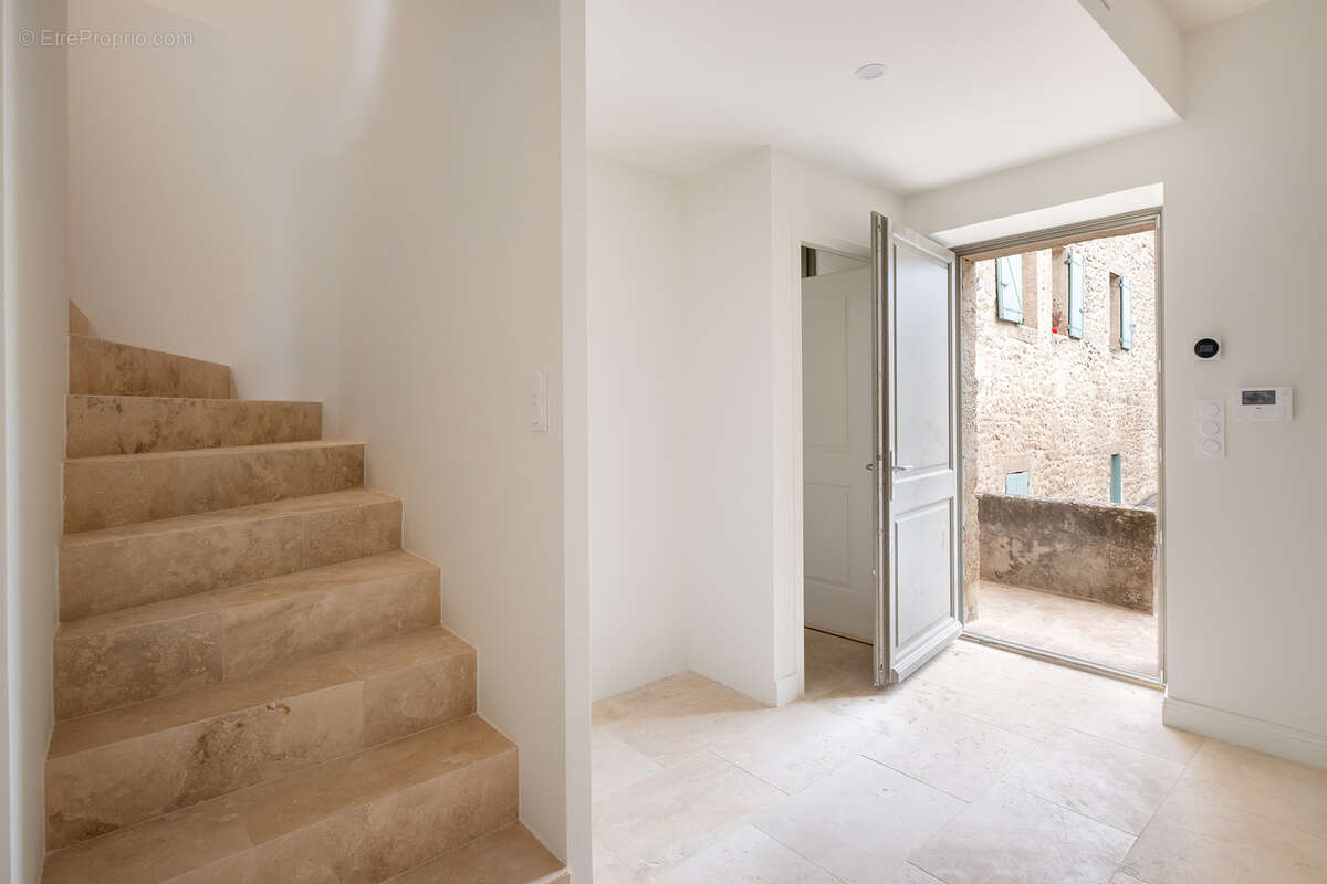 Appartement de Charme, rénové par un architecte à Uzès - photo 5