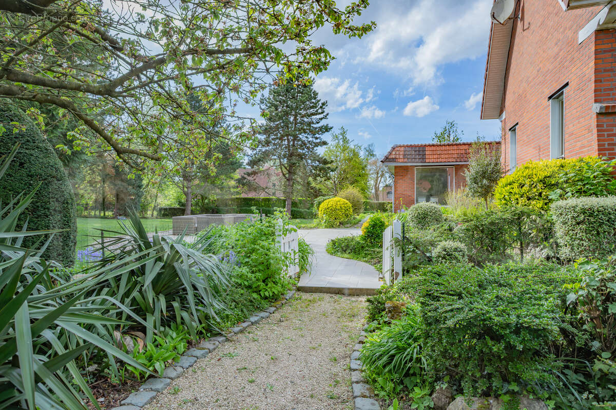 Maison à WERVICQ-SUD