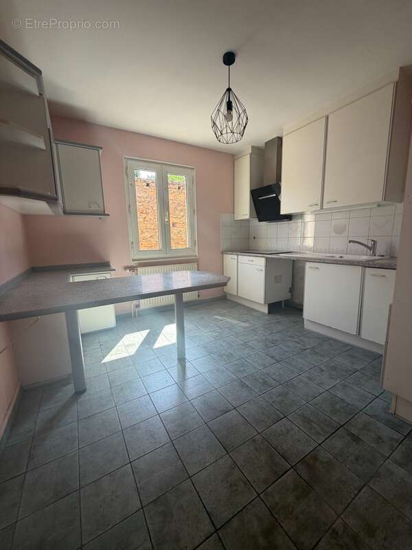 Maison à vendre 5 pièces MACON (71) - photo 3