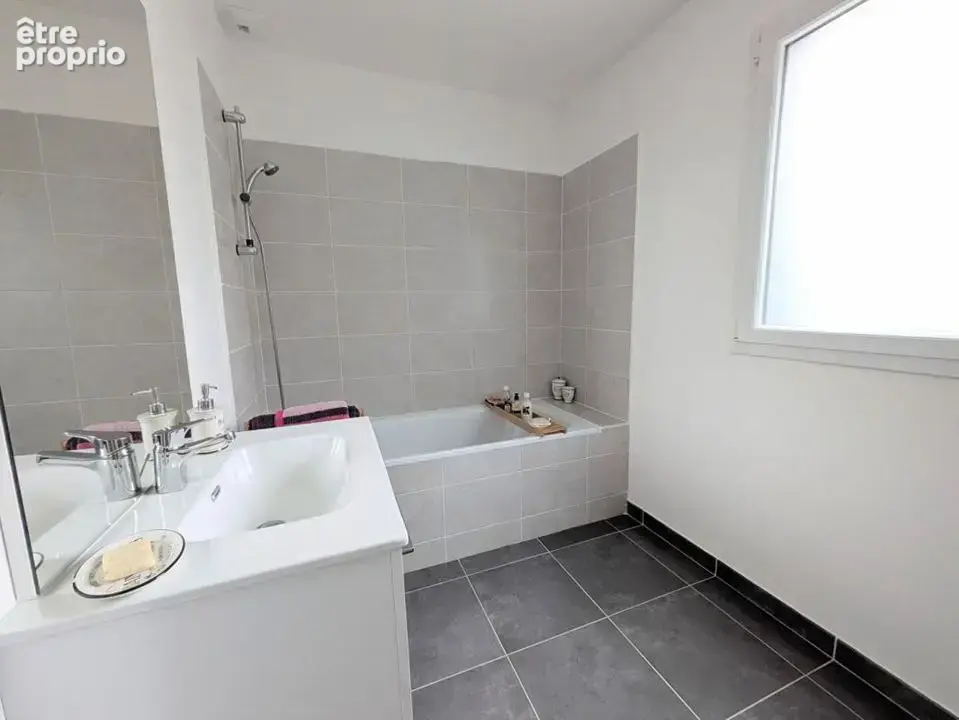 Maison 6 pièces 103 m² à vendre à Courseulles-Sur-Mer (14470) - photo 7
