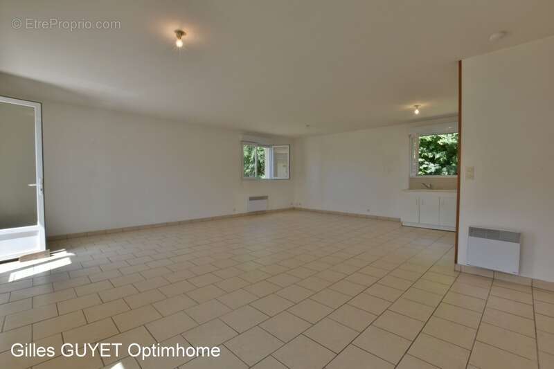 BERNAY,MAISON INDIVIDUELLE T6  121M2  4 chambres. Terrain de 1200M² env. 215500€ (27) - photo 4