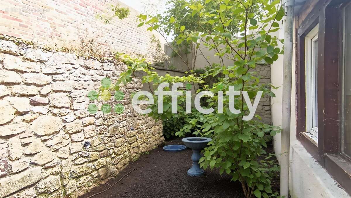 Maison à FORGES-LES-EAUX