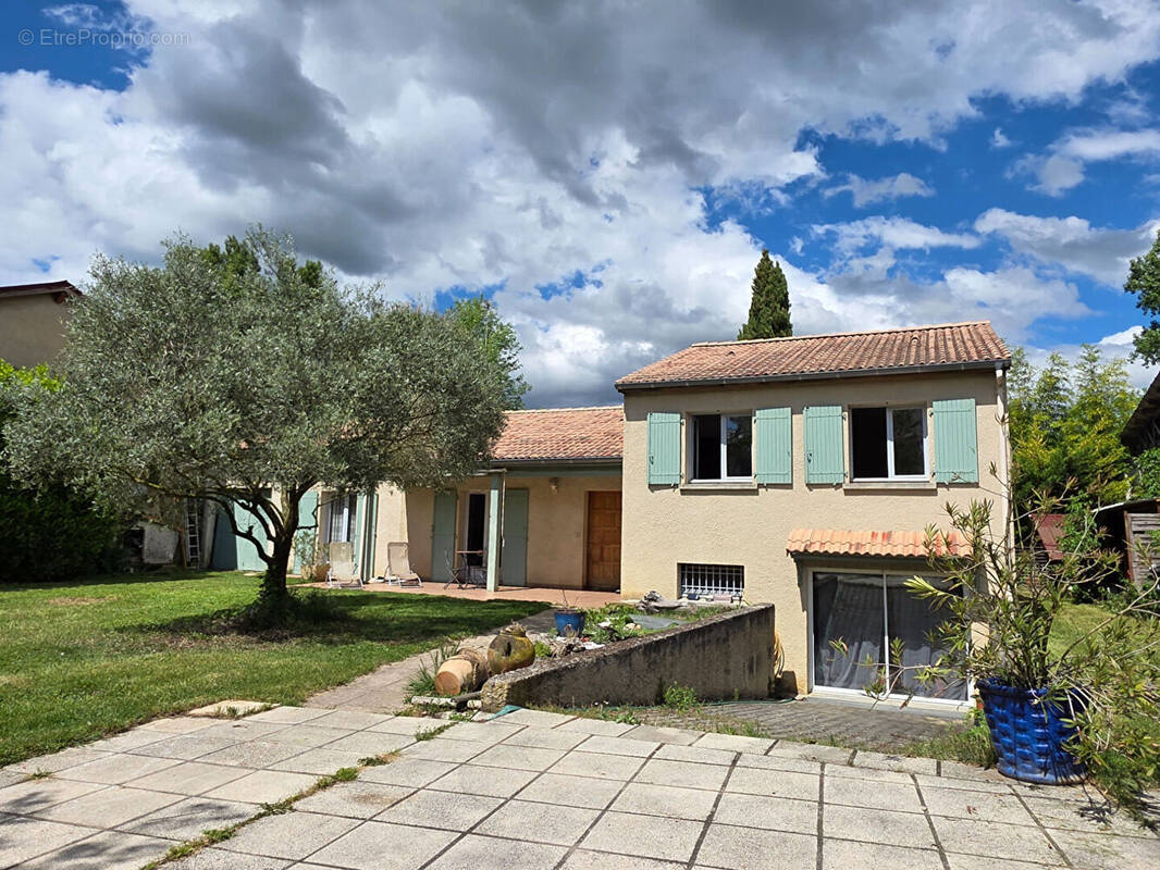 Maison à CHATILLON-SAINT-JEAN