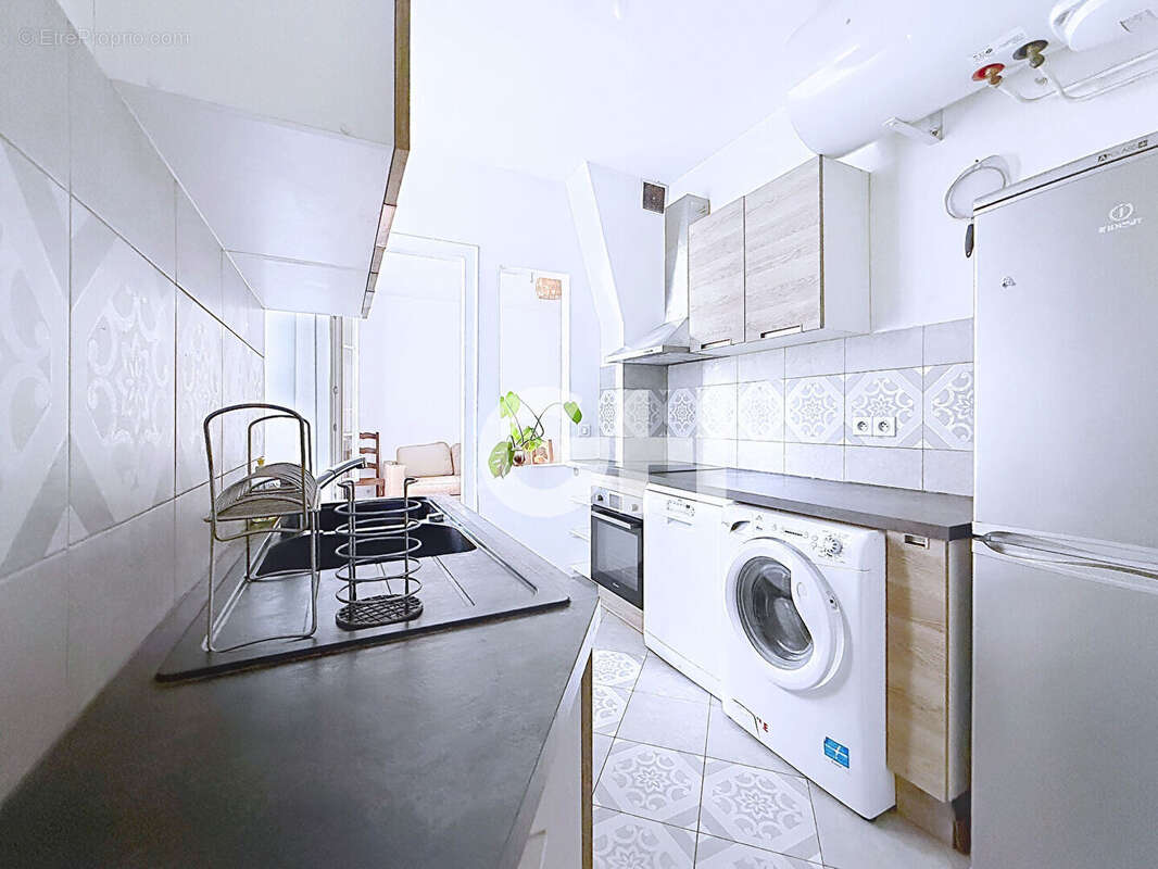 Appartement à PARIS-20E