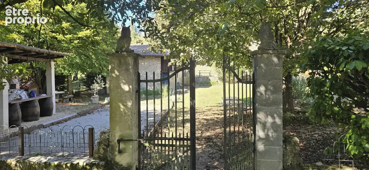 Campagne 200 m² grand terrain 8500 m² - photo 29