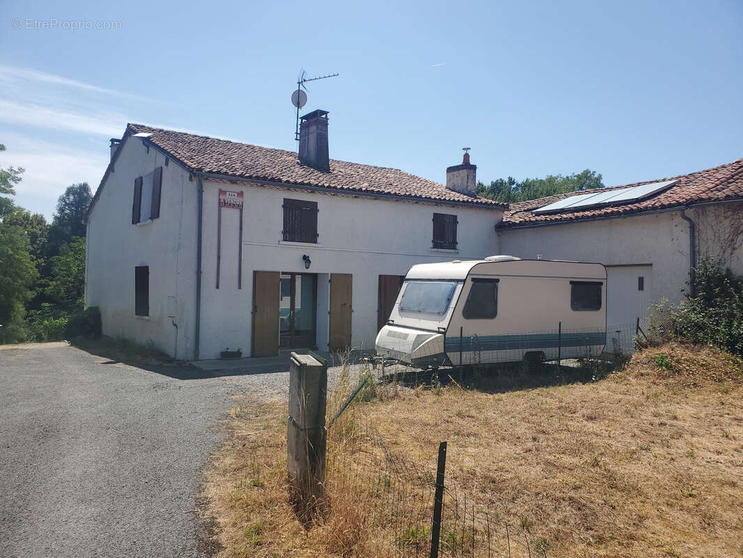 Maison de village - photo 11
