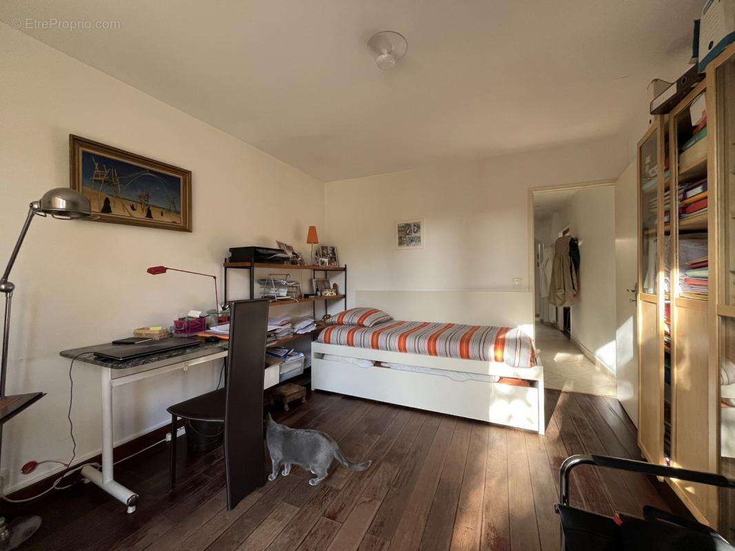 Maison à SAINTRY-SUR-SEINE