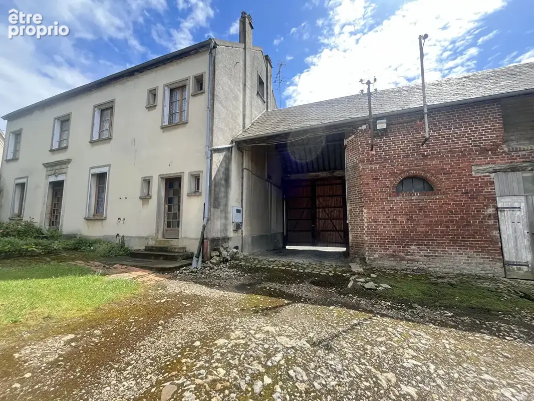 Maison à MERU