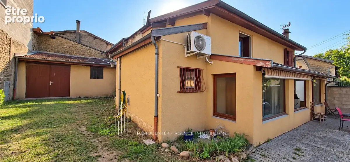 Maison de village à 45 minutes de Lyon. Saint-Barthélemy-de-Vals. IMMOCENTER BOURG DE PEAGE - photo 2