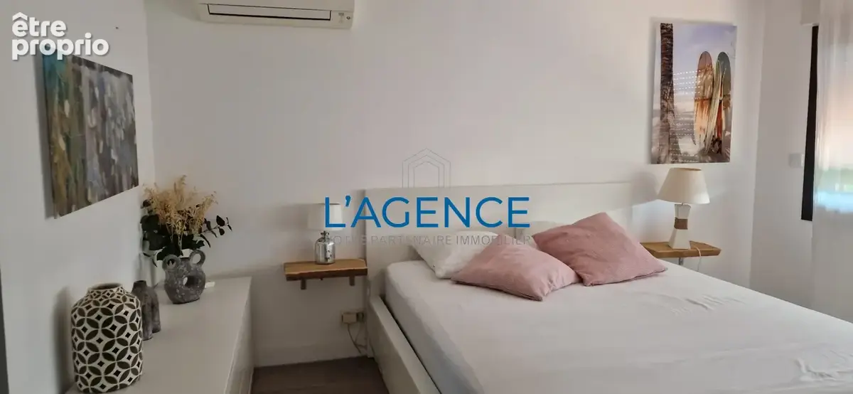 Exceptionnel à L'Ayguade à 200m de la plage superbe villa de 175m2 avec piscine - photo 13