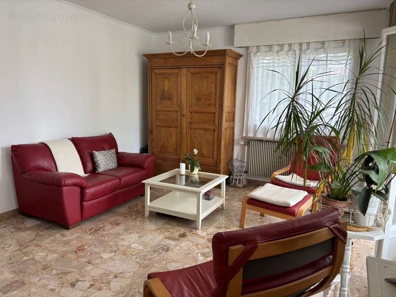 Maison à ARC-SUR-TILLE