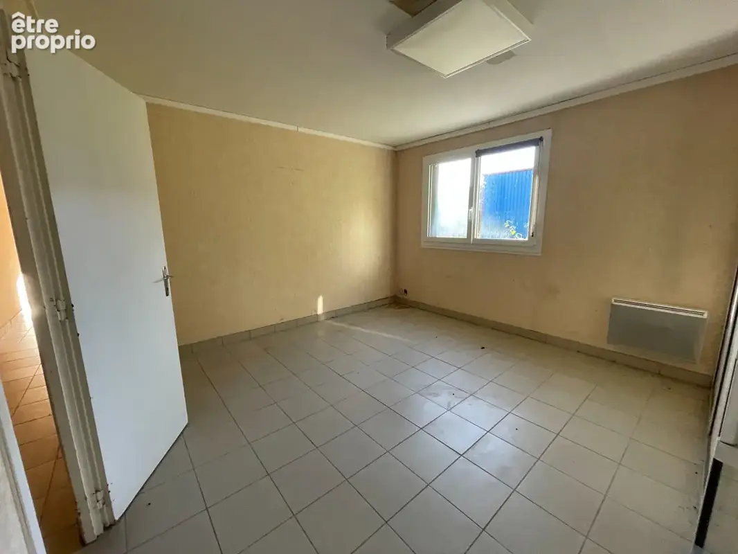 Local artisanal d'activité - saint-yvi 450 m2 - photo 13