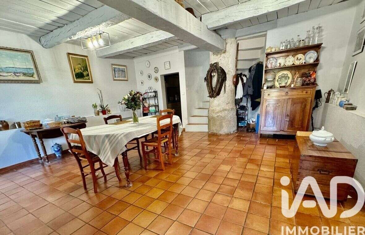 Photo 2 - Maison à PLAN-DE-LA-TOUR