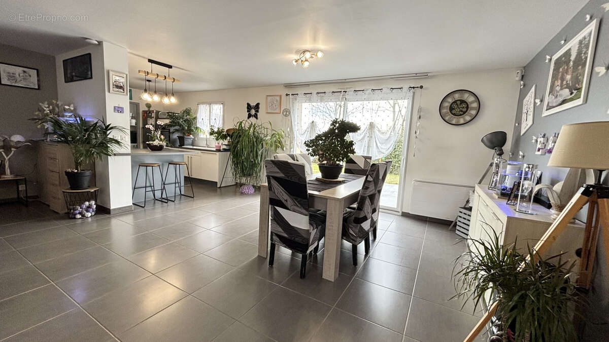 Maison à CHATEAUDUN