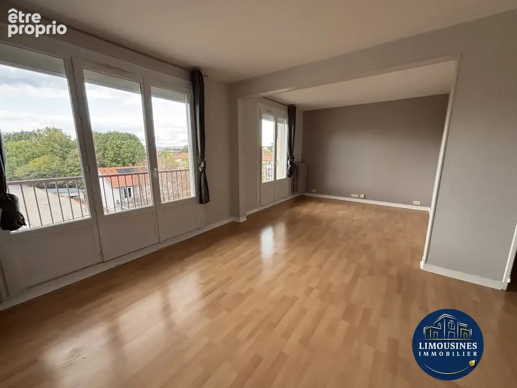 Appartement 5 pièces 108 m² à vendre à Limoges (87100) - photo 1