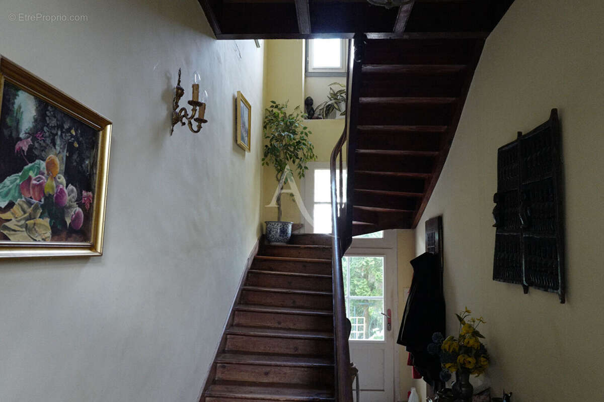 Maison à CURZON