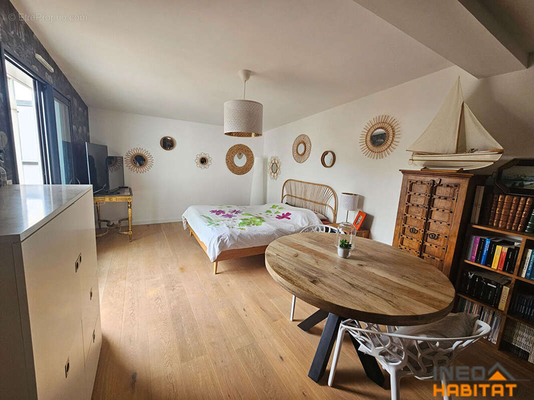 Maison à LA MEZIERE